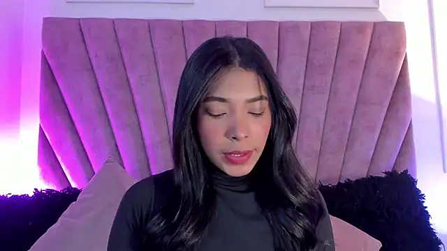 KarolRojas  online show from 27, 10, 2025
