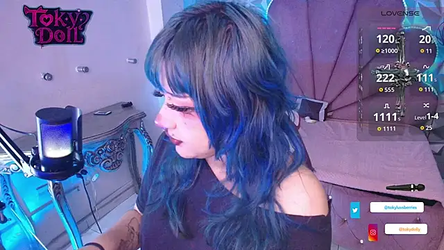 Snapshot of toky_doll chatting on 2, 10, 2025 toky doll online show from 2, 10, 2025