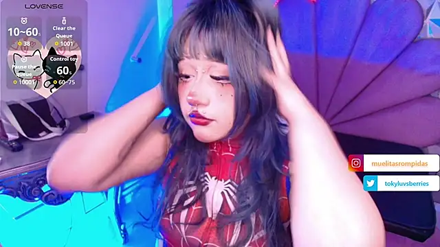 Snapshot of toky_doll chatting on 14, 12, 2025 toky doll online show from 14, 12, 2025