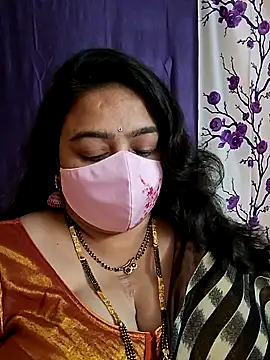 Snapshot of neelu-hoty chatting on 8, 1, 2025 neelu-hoty online show from 8, 1, 2025