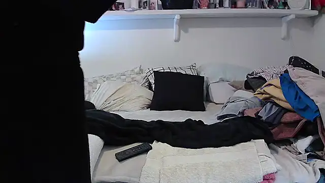 Hand69someguy online show from 18, 10, 2025