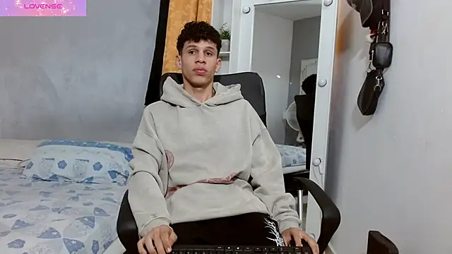 Snapshot of jeff_ross chatting on 15, 1, 2025 jeff ross online show from 15, 1, 2025