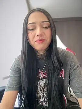 Snapshot of ANDREA_FERRY chatting on 26, 1, 2025 ANDREA FERRY online show from 26, 1, 2025