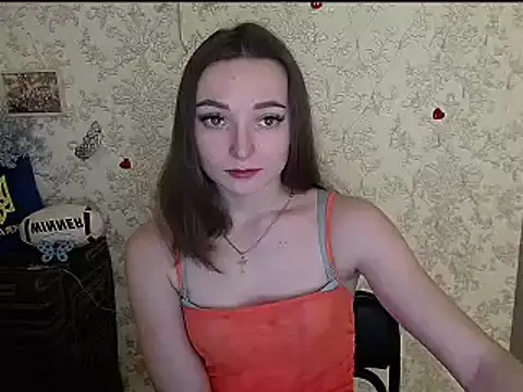  Barbie Kiss  online show from 9, 12, 2024