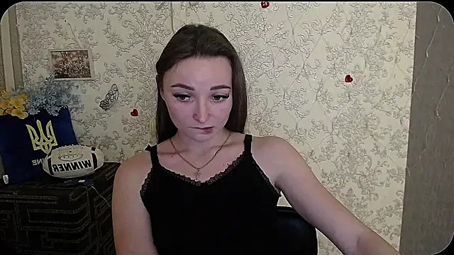  Barbie Kiss  online show from 17, 12, 2024