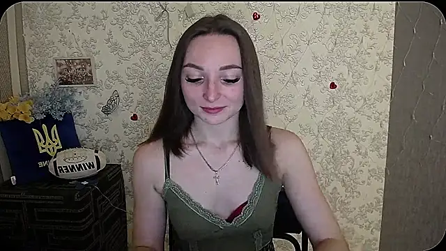  Barbie Kiss  online show from 20, 12, 2024