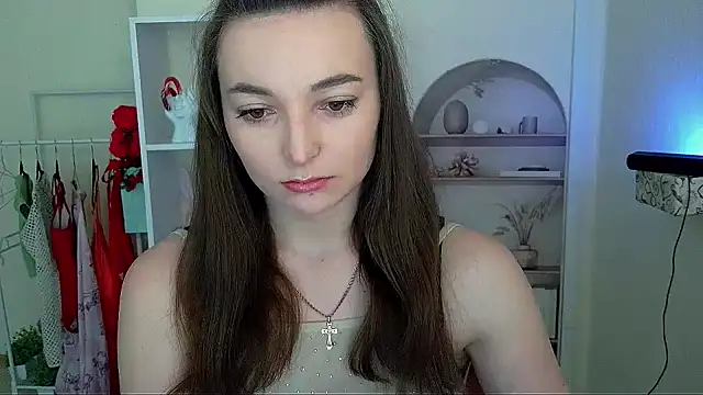  Barbie Kiss  online show from 9, 5, 2026