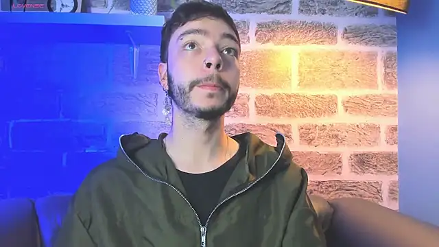 Snapshot of noah_ricci chatting on 6, 11, 2025 noah ricci online show from 6, 11, 2025