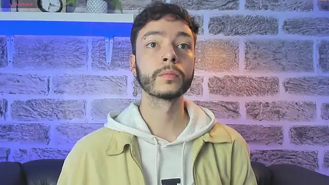 Snapshot of noah_ricci chatting on 14, 11, 2025 noah ricci online show from 14, 11, 2025