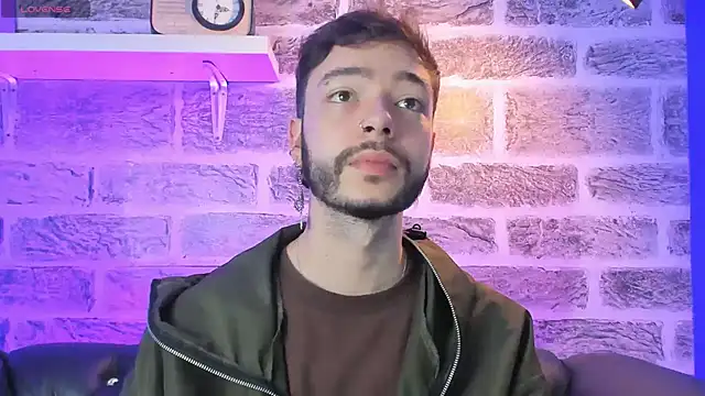 Snapshot of noah_ricci chatting on 14, 12, 2025 noah ricci online show from 14, 12, 2025