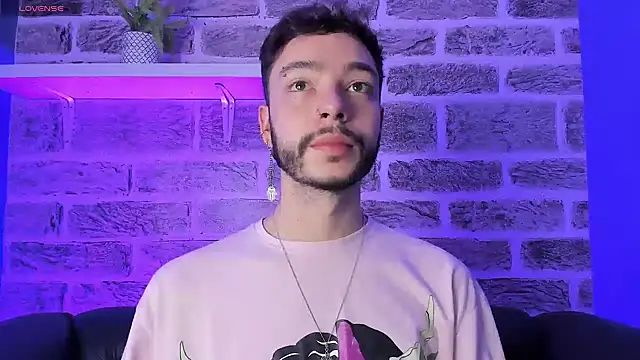 Snapshot of noah_ricci chatting on 10, 1, 2026 noah ricci online show from 10, 1, 2026