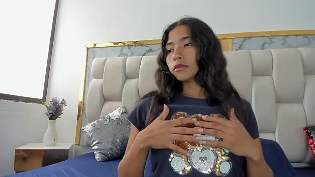 Hanna lens online show from 21, 3, 2026