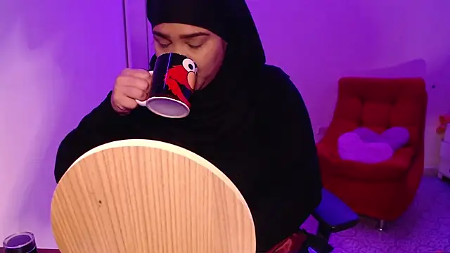 VenussTits97 online show from 14, 4, 2026