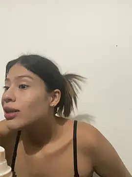 Sofia  cute3 online show from 20, 2, 2025