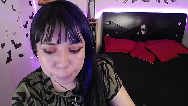 Snapshot of _dhalia1_ chatting on 2, 2, 2025 dhalia1 online show from 2, 2, 2025