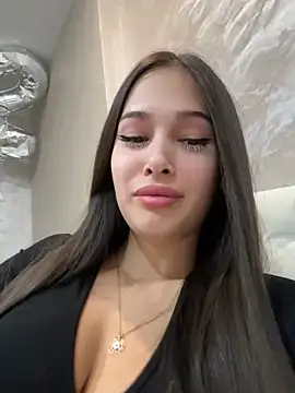 EricaWalls online show from 23, 12, 2024