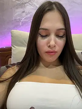 EricaWalls online show from 28, 1, 2025