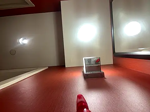 Snapshot of PeytonJohnn chatting on 12, 10, 2025 PeytonJohnn online show from 12, 10, 2025