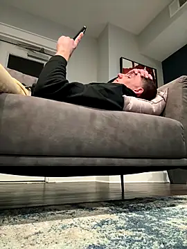 Snapshot of PeytonJohnn chatting on 20, 10, 2025 PeytonJohnn online show from 20, 10, 2025