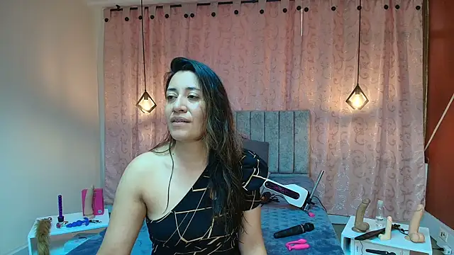 VioletaScott  online show from 26, 11, 2025