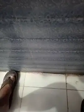 Snapshot of kunalmishra2003 chatting on 18, 12, 2025 kunalmishra2003 online show from 18, 12, 2025