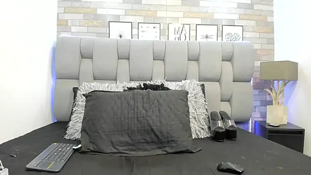 Snapshot of KariinaTaylor chatting on 30, 3, 2026 KariinaTaylor online show from 30, 3, 2026
