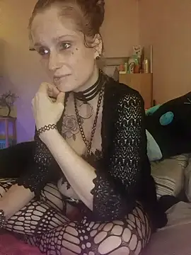 Snapshot of WendyX50 chatting on 12, 11, 2025 WendyX50 online show from 12, 11, 2025