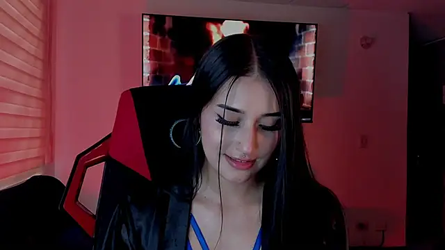 Charlotte greys online show from 22, 9, 2025