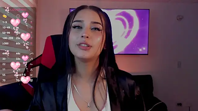 Snapshot of Charlotte_greys chatting on 10, 11, 2025 Charlotte greys online show from 10, 11, 2025