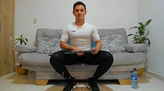 julian wallace online show from 9, 12, 2024