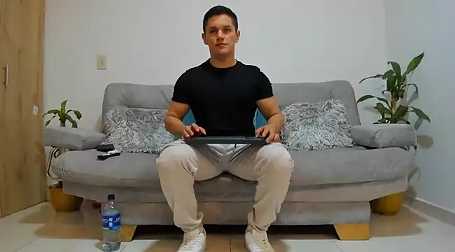 julian wallace online show from 10, 12, 2024