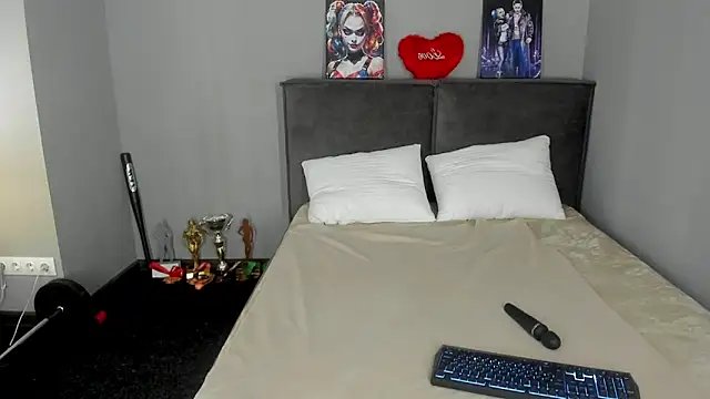 Snapshot of MuscleXXXBarbie chatting on 12, 6, 2026 MuscleXXXBarbie online show from 12, 6, 2026