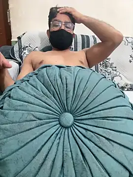 Hot budddy online show from 10, 11, 2025