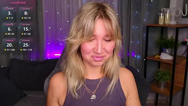 Snapshot of MilaBott chatting on 19, 6, 2026 MilaBott online show from 19, 6, 2026