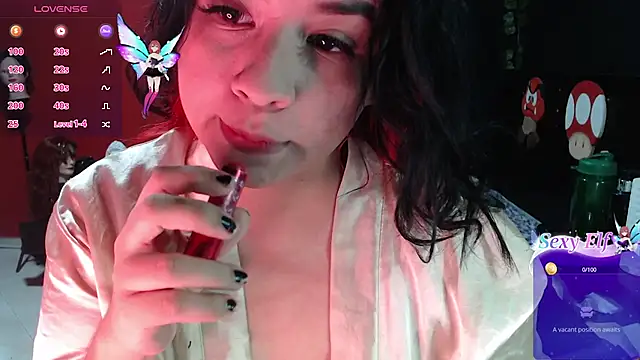 Snapshot of MaggaCass chatting on 6, 12, 2024 MaggaCass online show from 6, 12, 2024