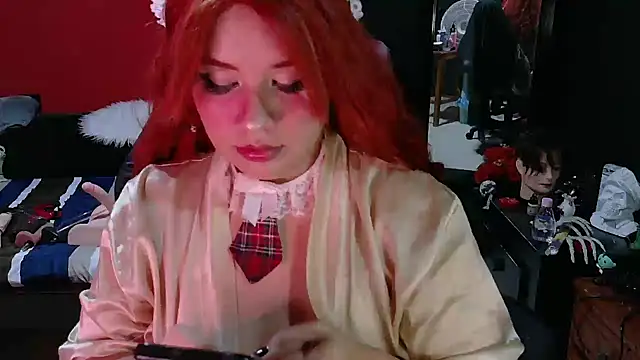 Snapshot of MaggaCass chatting on 8, 3, 2025 MaggaCass online show from 8, 3, 2025
