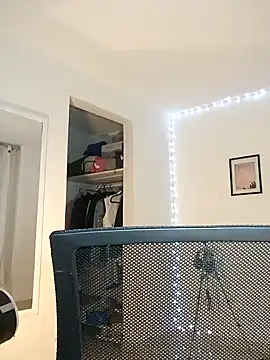 helena smith online show from 6, 12, 2024