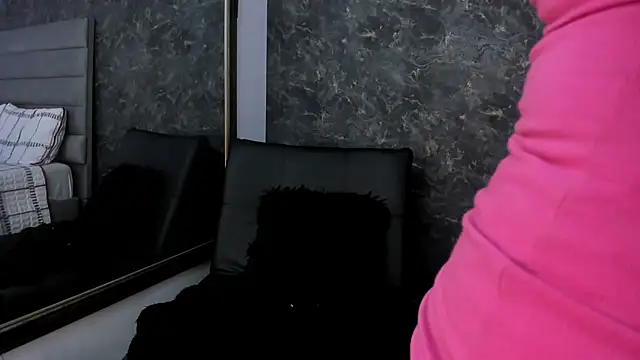 Snapshot of Bella_Evans_ chatting on 22, 1, 2025 Bella Evans online show from 22, 1, 2025