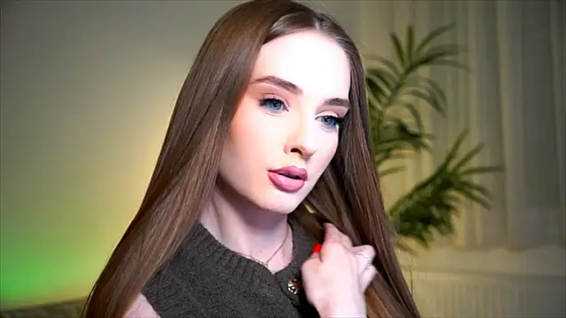 Snapshot of petitegonwiild chatting on 29, 10, 2025 petitegonwiild online show from 29, 10, 2025