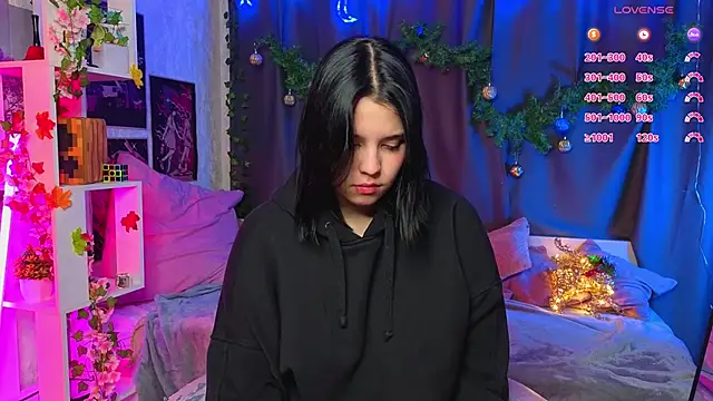 Snapshot of DorisGaillard chatting on 23, 11, 2025 DorisGaillard online show from 23, 11, 2025