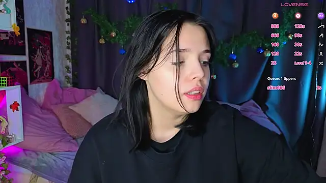 Snapshot of DorisGaillard chatting on 5, 12, 2025 DorisGaillard online show from 5, 12, 2025