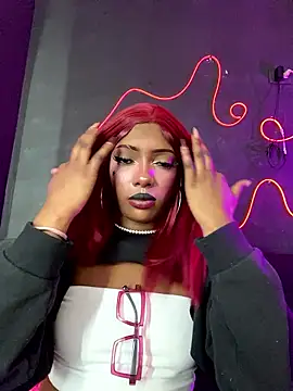 TIFFANYYSTAR online show from 8, 1, 2026