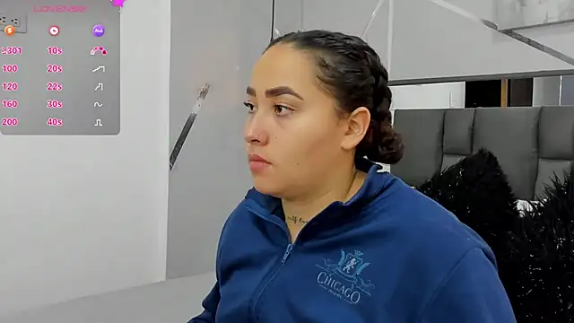 Snapshot of Ayla_martinez chatting on 2, 2, 2025 Ayla martinez online show from 2, 2, 2025