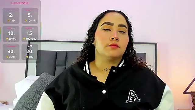 Snapshot of Ayla_martinez chatting on 13, 10, 2025 Ayla martinez online show from 13, 10, 2025