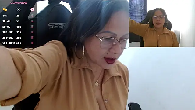 milf ann48 online show from 18, 2, 2025