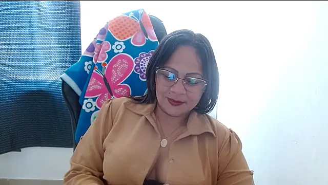 milf ann48 online show from 5, 3, 2025