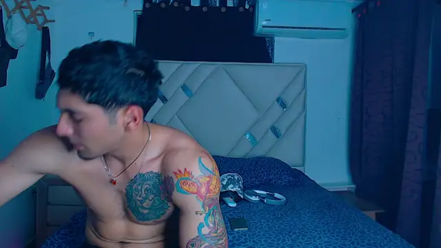 Rich boy01 online show from 6, 2, 2025