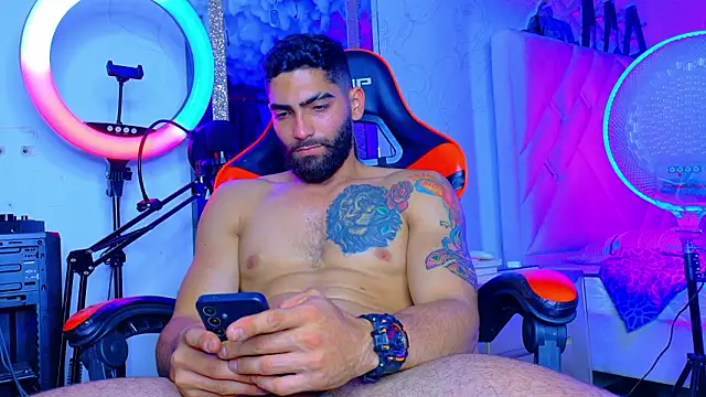 Snapshot of Rich_boy01 chatting on 13, 3, 2026 Rich boy01 online show from 13, 3, 2026