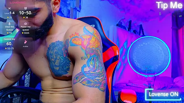 Snapshot of Rich_boy01 chatting on 5, 4, 2026 Rich boy01 online show from 5, 4, 2026