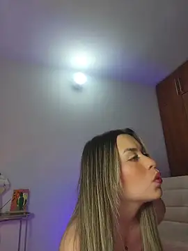 Snapshot of mich_bittersweet chatting on 15, 3, 2026 mich bittersweet online show from 15, 3, 2026